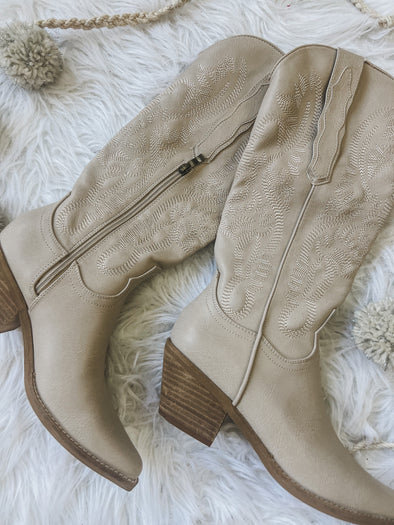 Adela Cowgirl Boots