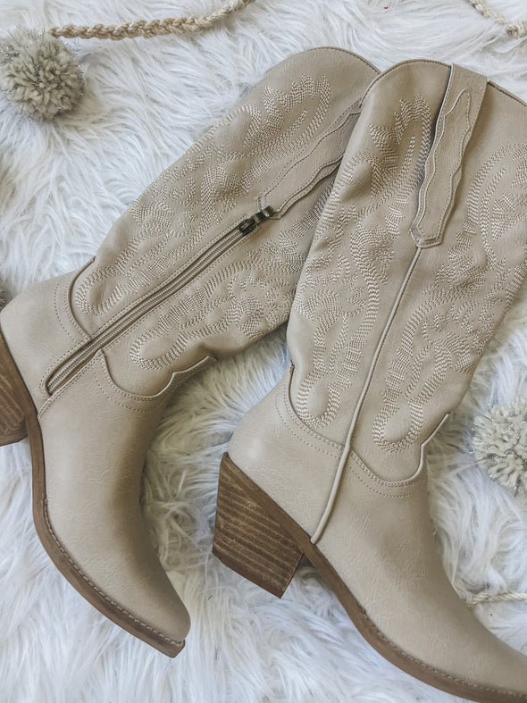 Adela Cowgirl Boots